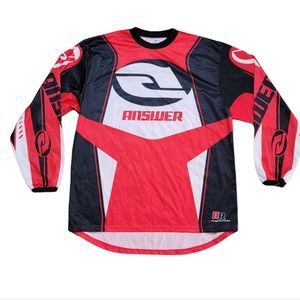Answer Racing men's shirt.            T23